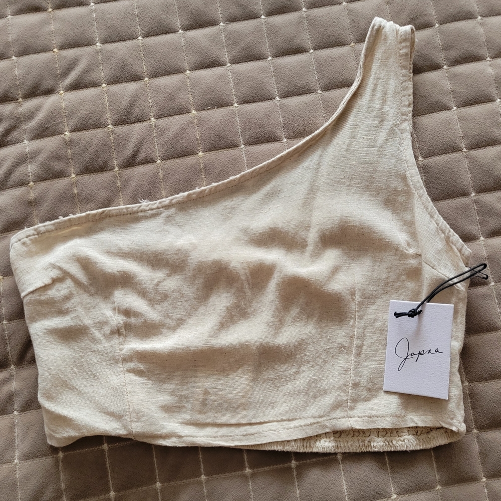 Japna Textured Cream Top